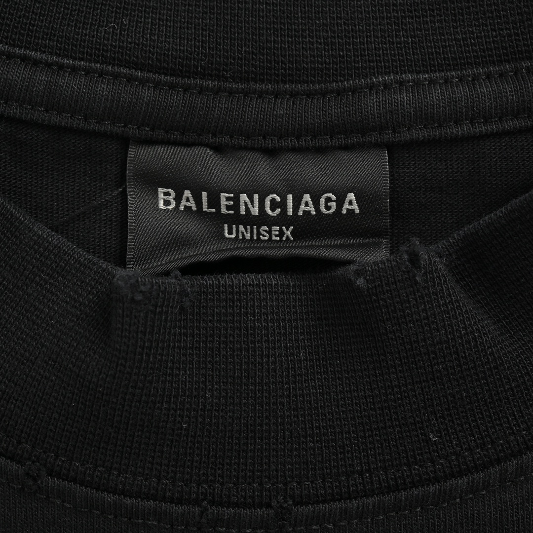 Balenciaga/巴黎世家 胸前字母发泡印花水洗做旧短袖