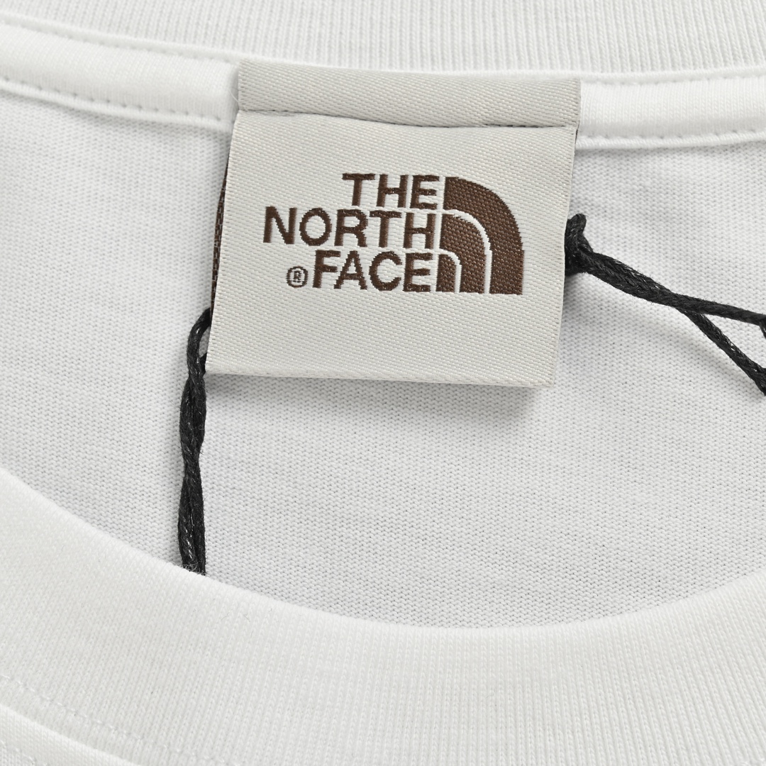 The North Face/北面 24ss 多标重叠印花短袖