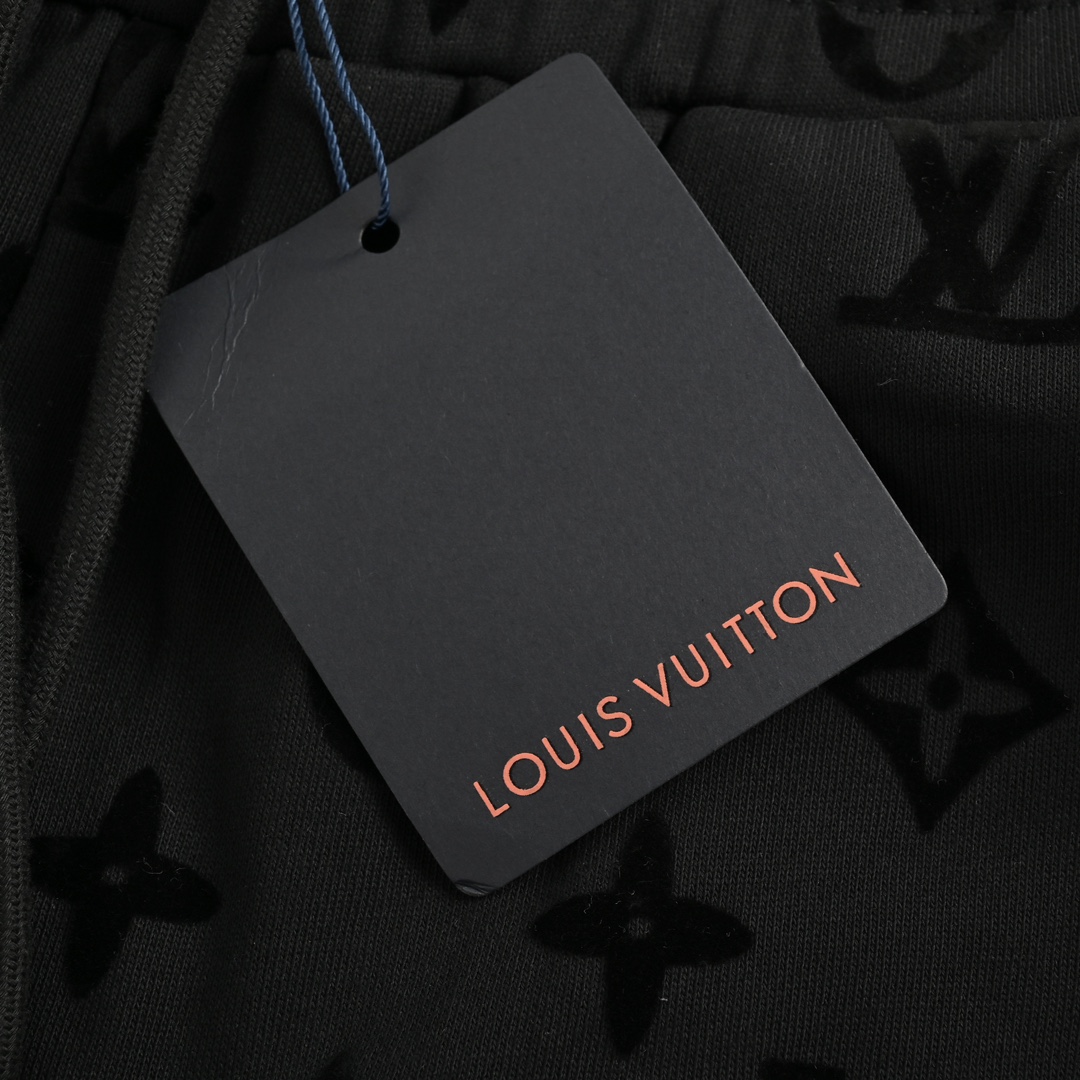 Louis Vuitton/路易威登 24ss 老花植绒满印logo短裤