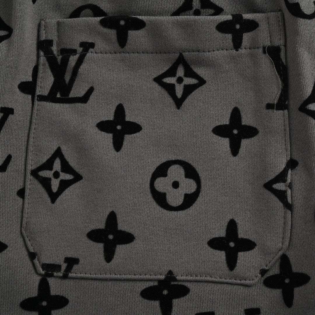 Louis Vuitton/路易威登 24ss 老花植绒满印logo短裤