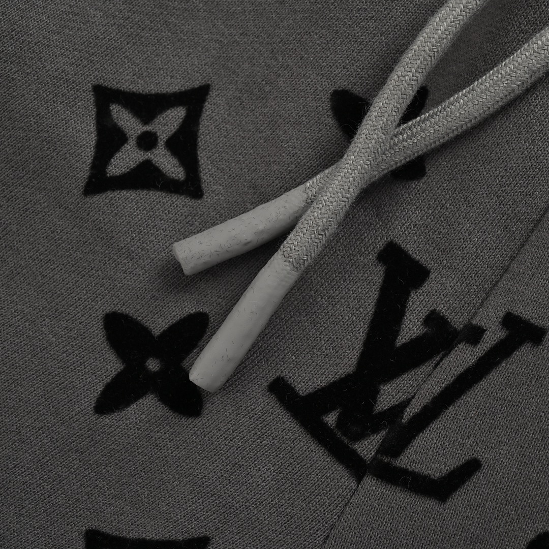 Louis Vuitton/路易威登 24ss 老花植绒满印logo短裤