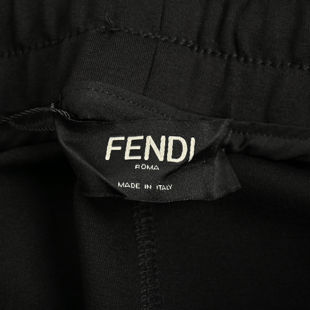 Fendi/芬迪 24Fw 拉链口袋侧边织带长裤 侧口袋双F侧边织带长裤