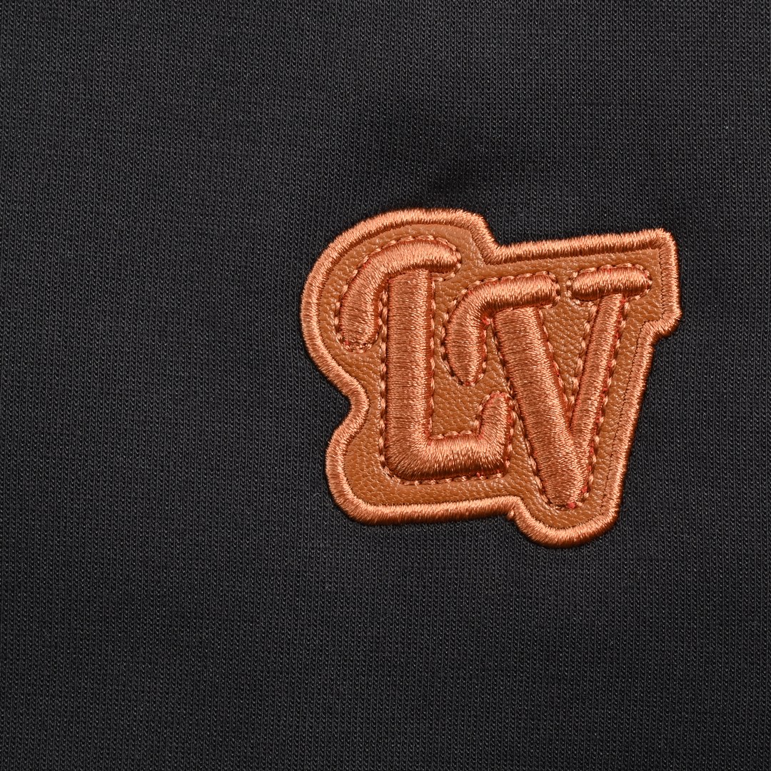 Louis Vuitton/路易威登 满印牛仔拼接大口袋长裤 藏蓝口袋 LouisVuitton/路易威登满印牛仔拼接大口袋长裤