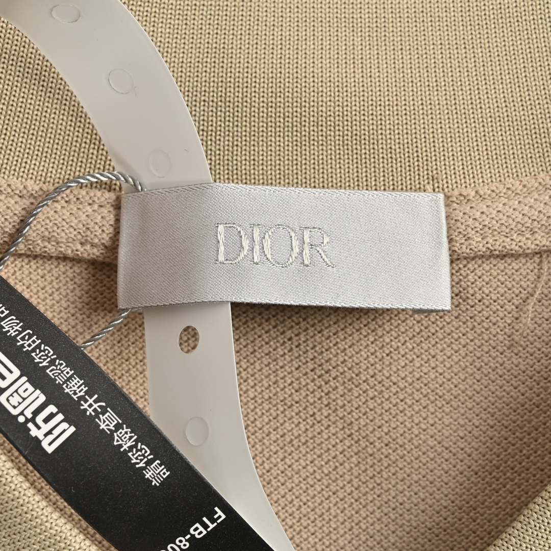 Dior /迪奥 24ss CD刺绣Polo短袖 小CD集气质与优雅于一身的经典短袖TEE