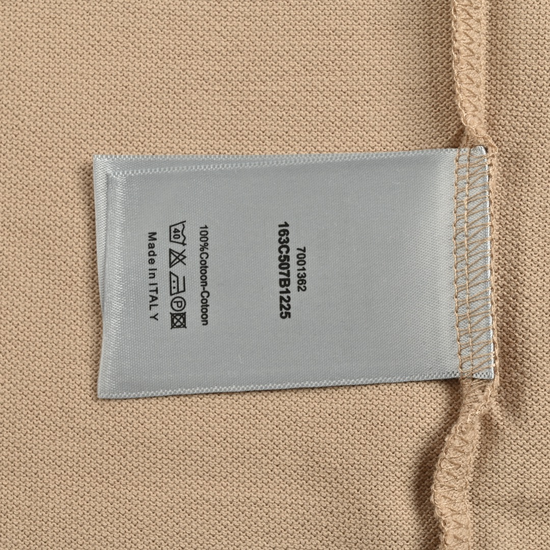 Dior /迪奥 24ss CD刺绣Polo短袖 小CD集气质与优雅于一身的经典短袖TEE