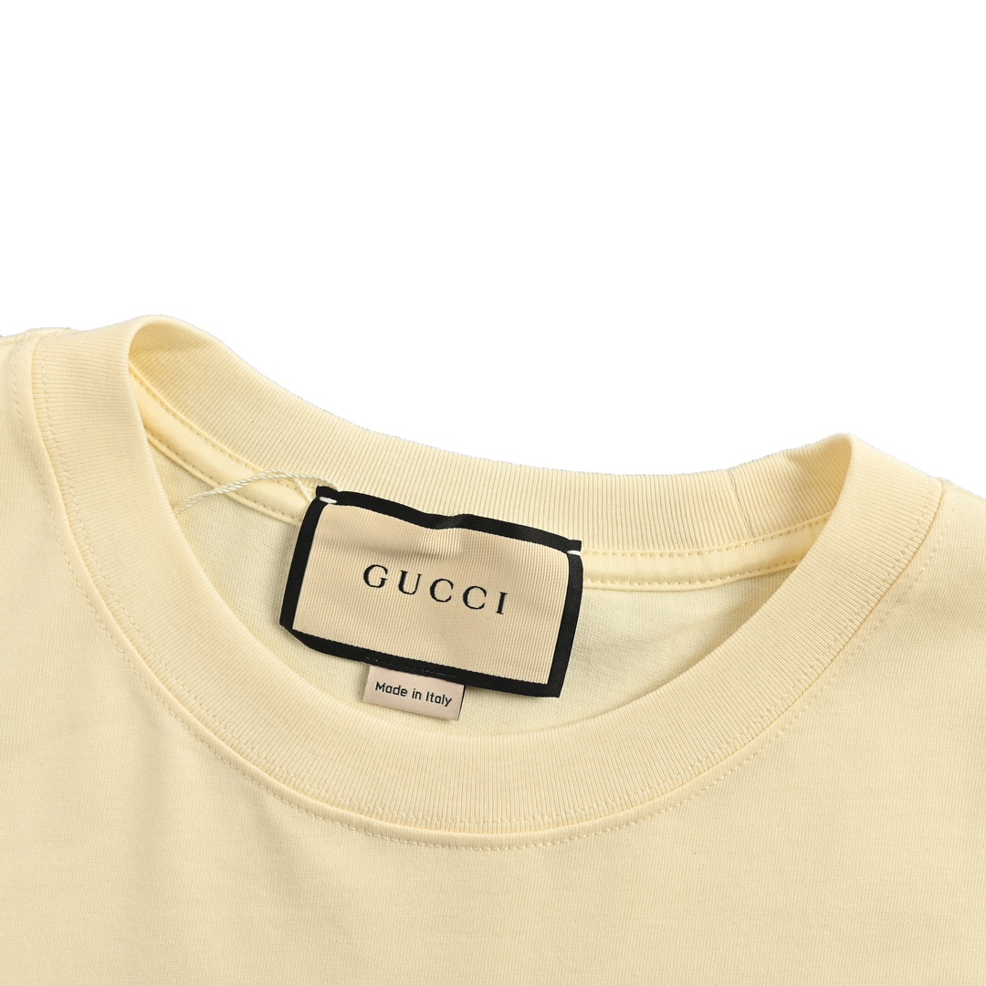 Gucci/古驰 24ss 草莓字母印花短袖 字母logo经典草莓图案短袖