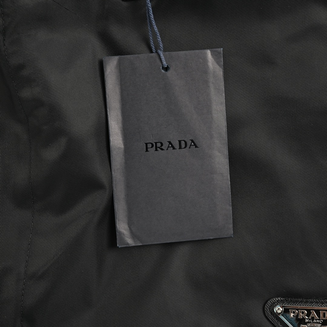 Prada/普拉达 侧边条纹织带尼龙长裤