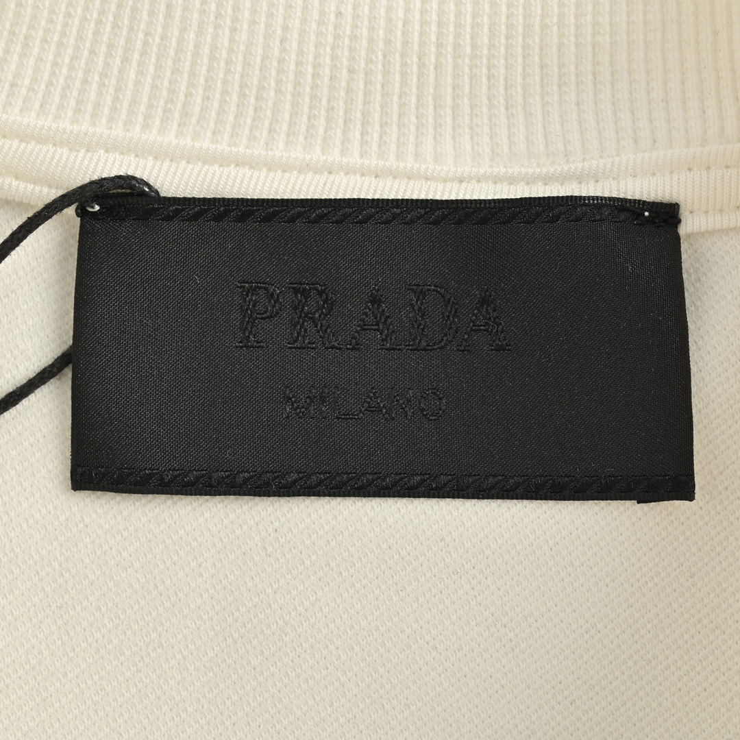 Prada/普拉达 24Fw 侧边三角标拼接圆领卫衣