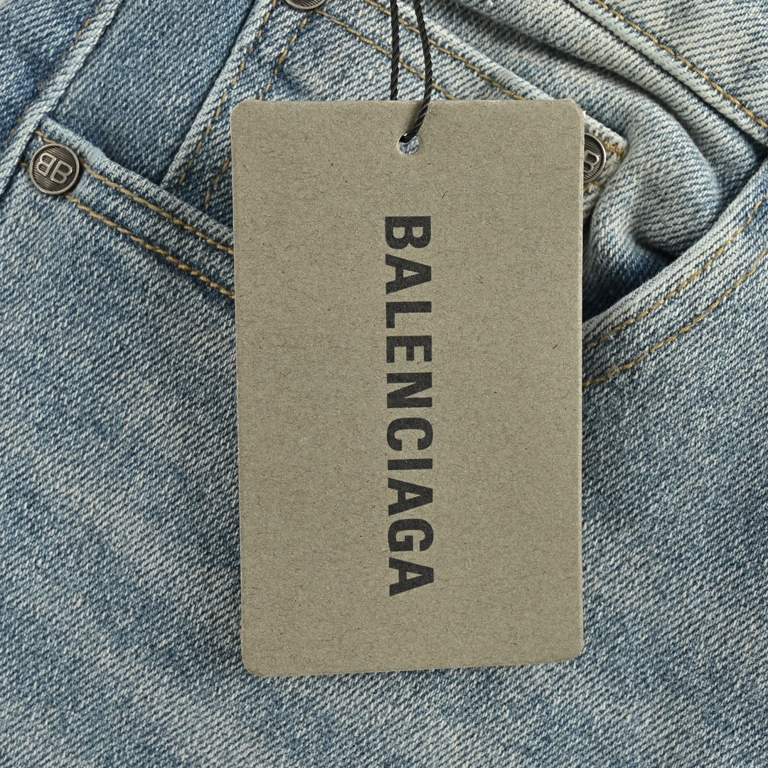 Balenciaga/巴黎世家 24Fw 口袋多标印花牛仔裤 巴黎世家后背口袋满印标识牛仔长裤