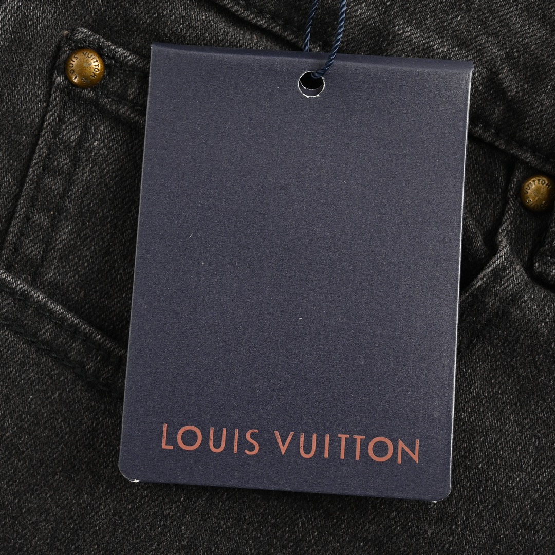 Louis Vuitton/路易威登 24Fw 渐变老花水洗牛仔裤-莆田鞋,莆田鞋货源,高仿鞋,高仿鞋货源,安福档口,莆田高仿鞋,莆田鞋批发,高仿鞋批发,莆田高仿运动鞋,高仿运动鞋,莆田运动鞋 Louis Vuitton/路易威登 24Fw 渐变老花水洗牛仔裤