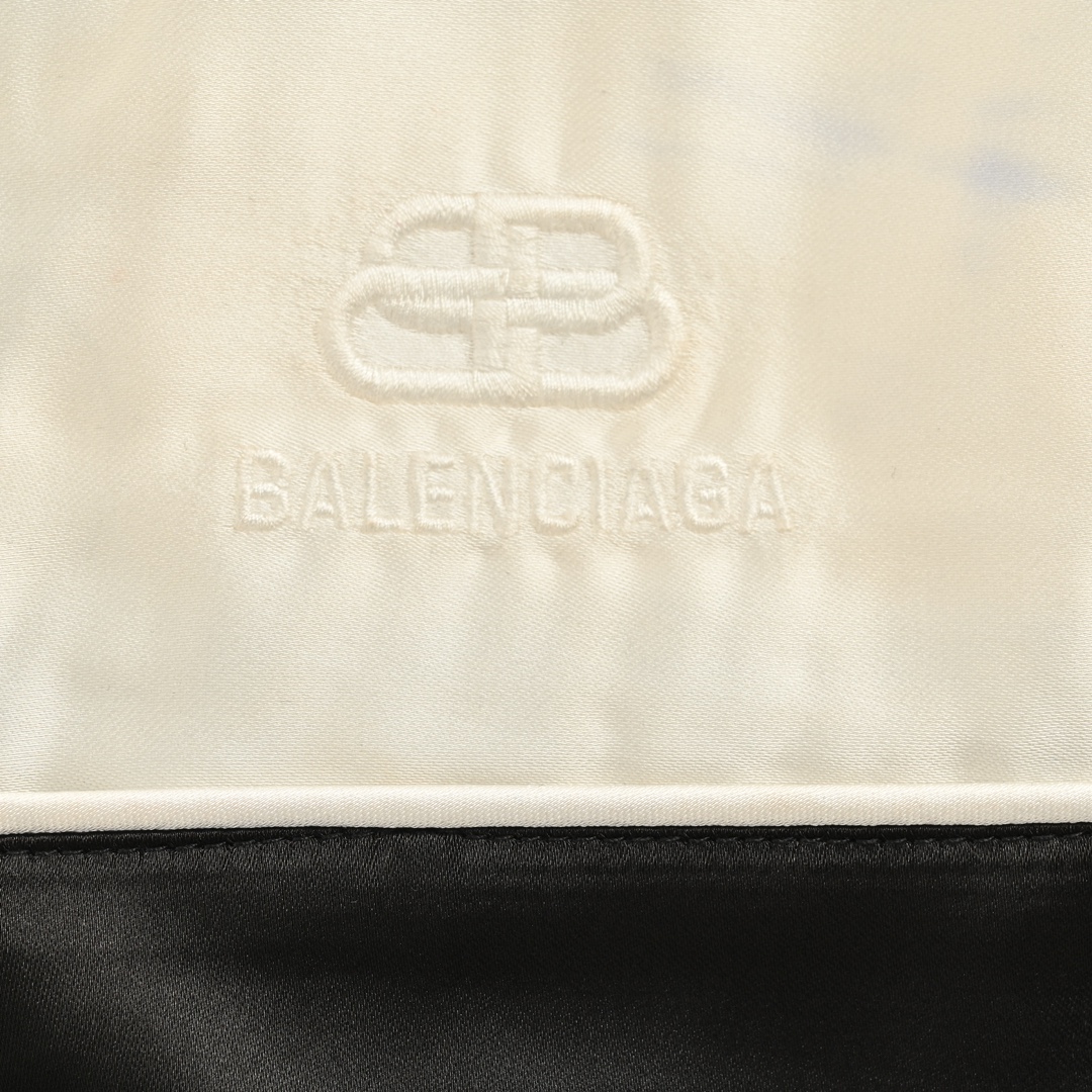 Balenciaga/巴黎世家 24Fw 蓝白拼接立领夹克外套