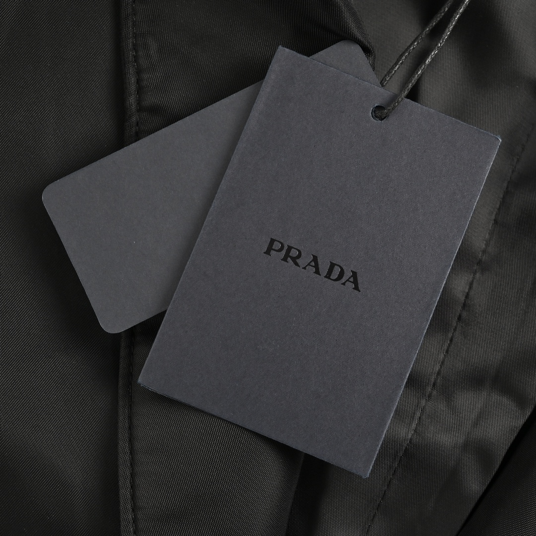 Prada/普拉达 24Fw 尼龙休闲西装