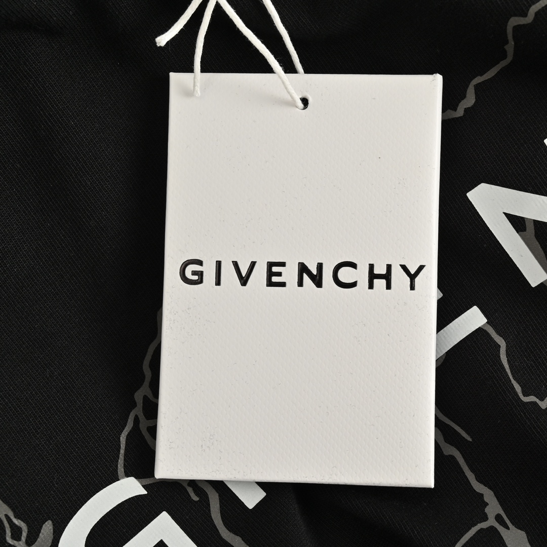 GIVENCHY/纪梵希 反光闪电长袖T恤 采用定制潮牌双纱260克 轻薄舒适柔软