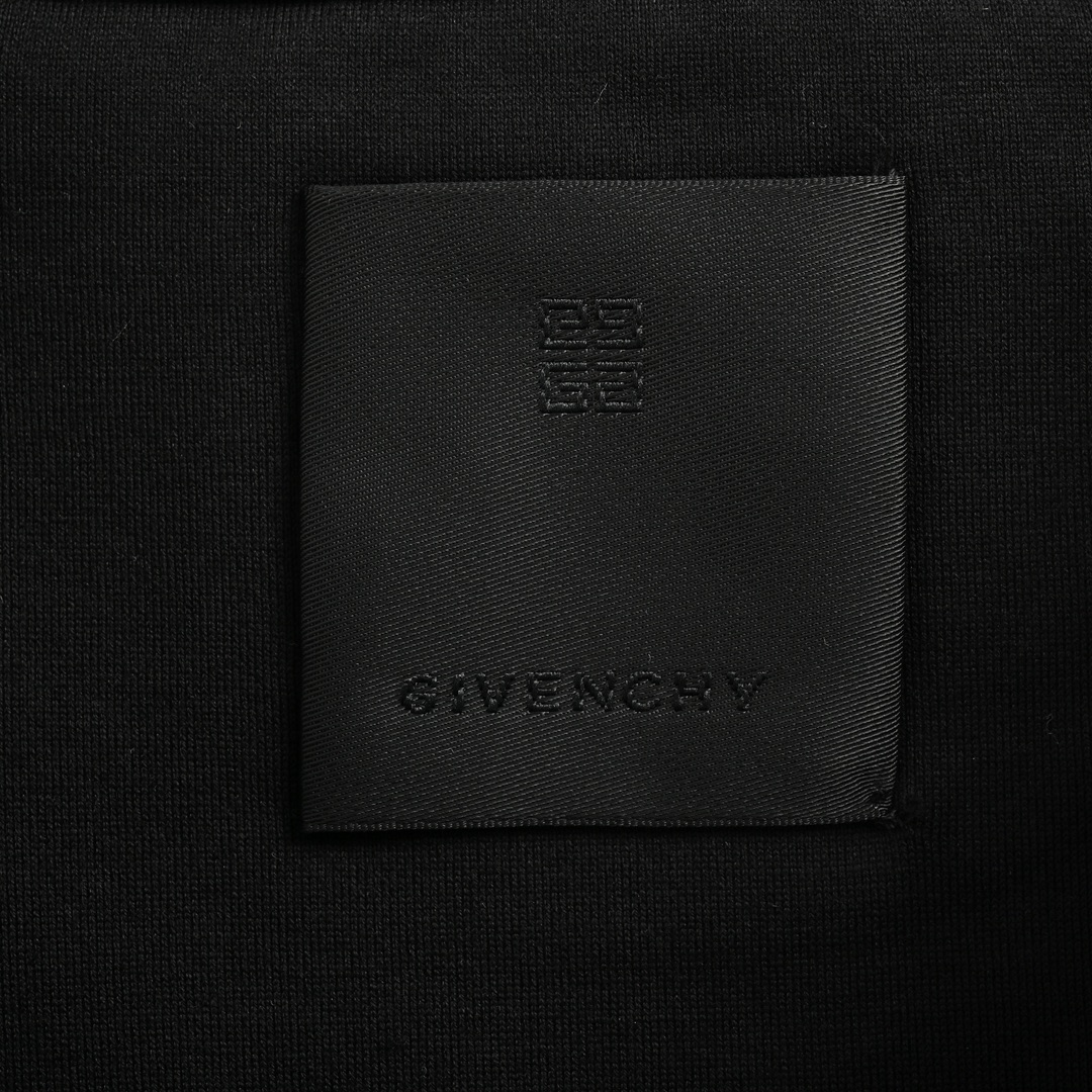 GIVENCHY/纪梵希 反光闪电长袖T恤 采用定制潮牌双纱260克 轻薄舒适柔软