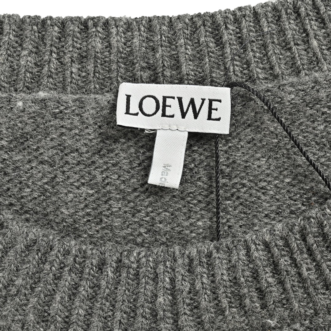 Loewe/罗意威 24Fw 小花标刺绣羊毛圆领毛衣