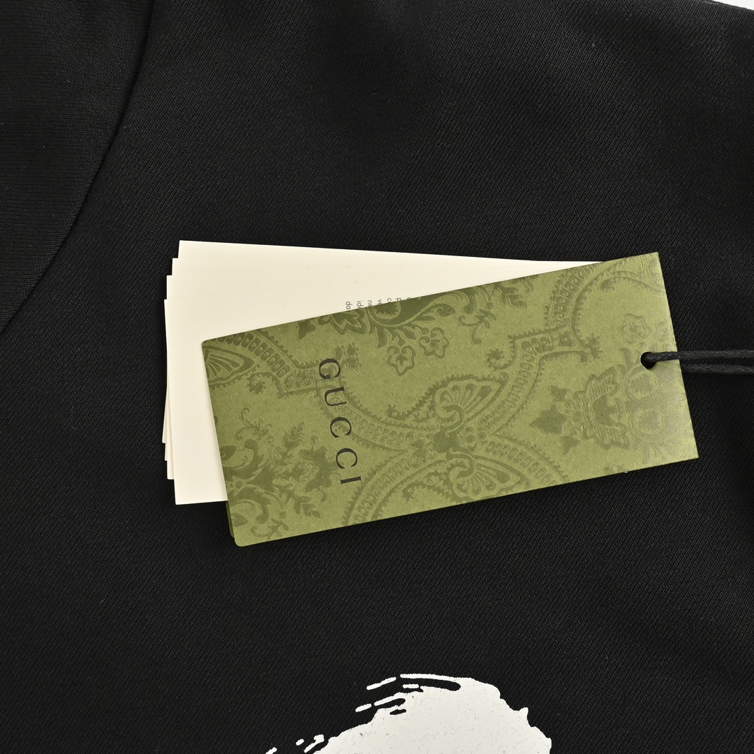 Gucci & Balenciaga 联名款草写字母印花圆领卫衣