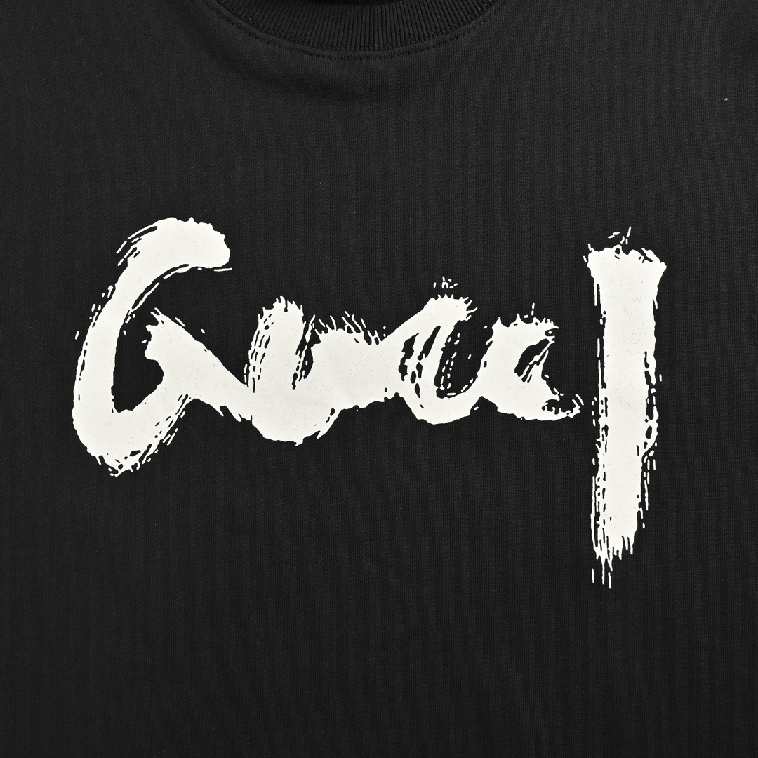Gucci & Balenciaga 联名款草写字母印花圆领卫衣
