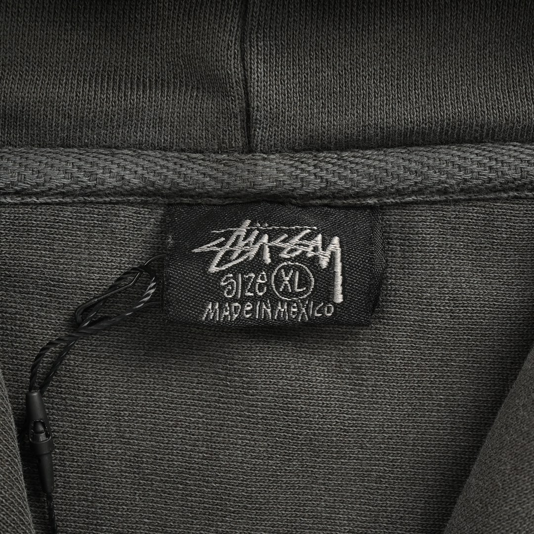 Stussy/斯图西 24Fw 黑八拉链连帽卫衣