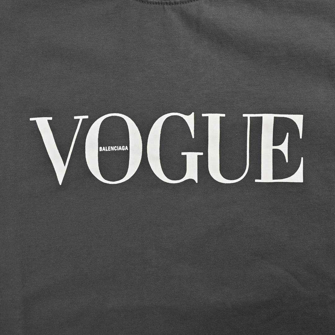 Balenciaga & Vogue 后背灯塔水洗破洞长袖T恤 浅褐色 深灰色 军绿色 粉色