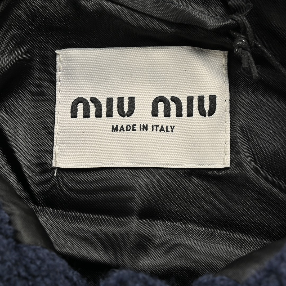 Miu Miu/缪缪 23Fw 羊毛卷小香风外套