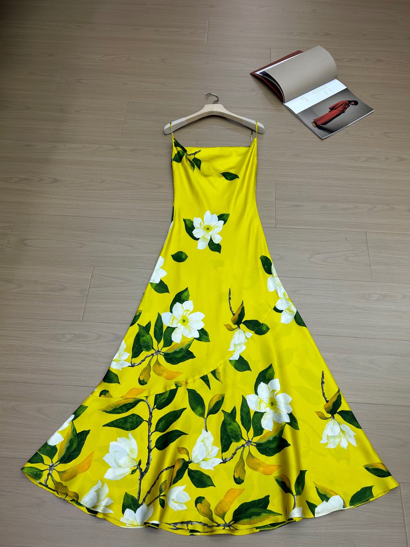 NO:825171,Oscar haute couture dress sm ready stock,,skirts,19860909奥斯卡高级定制连衣裙  sm现货,,skirts,,Women's clothing