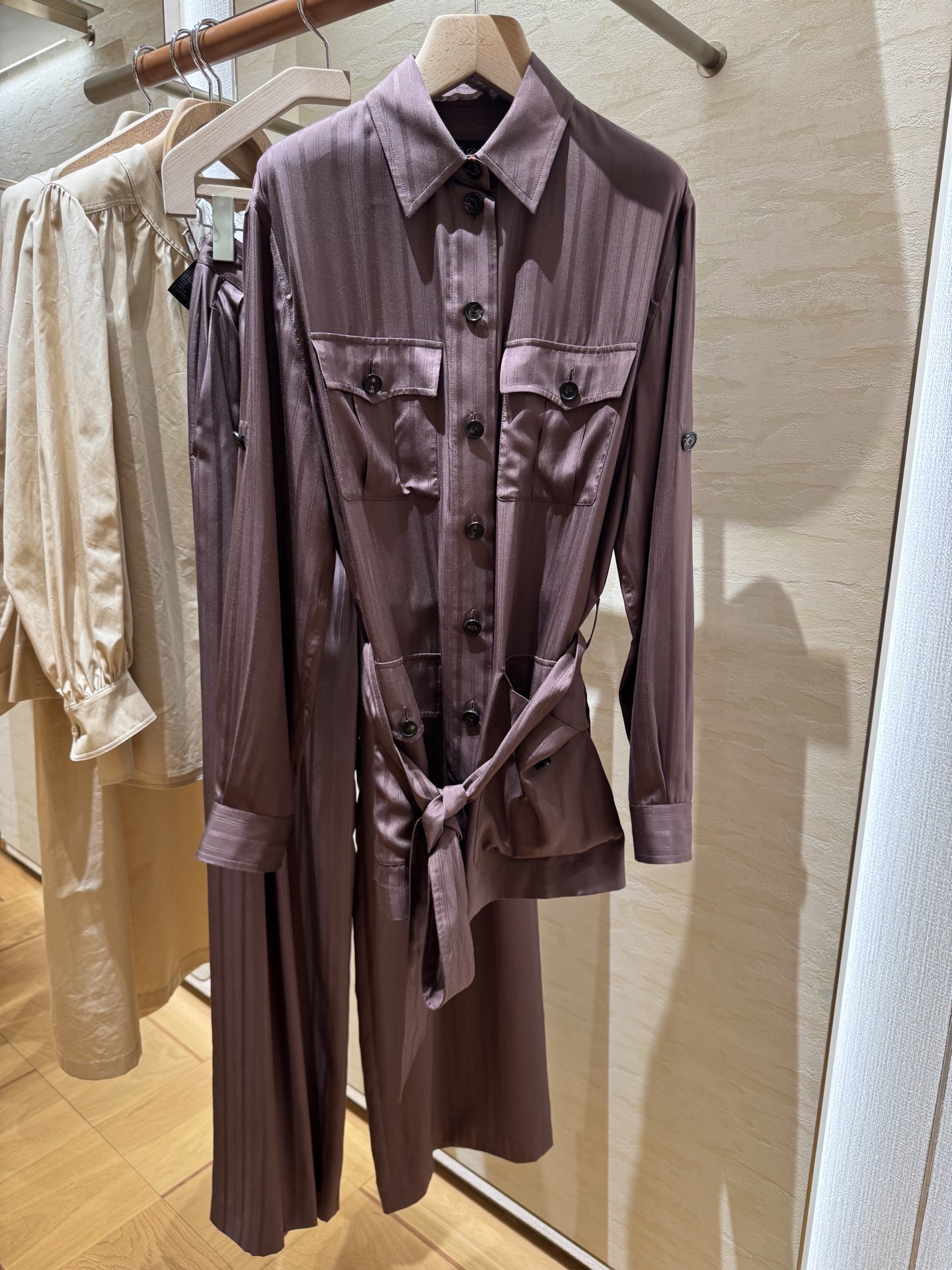 NO:481688,L new style silk set 36 38 40 spot, loro piana, real silk, alexander wang19860909L新款 真丝套装 36 38 40 现货,,loro piana,real silk,alexander wang,Women's clothing