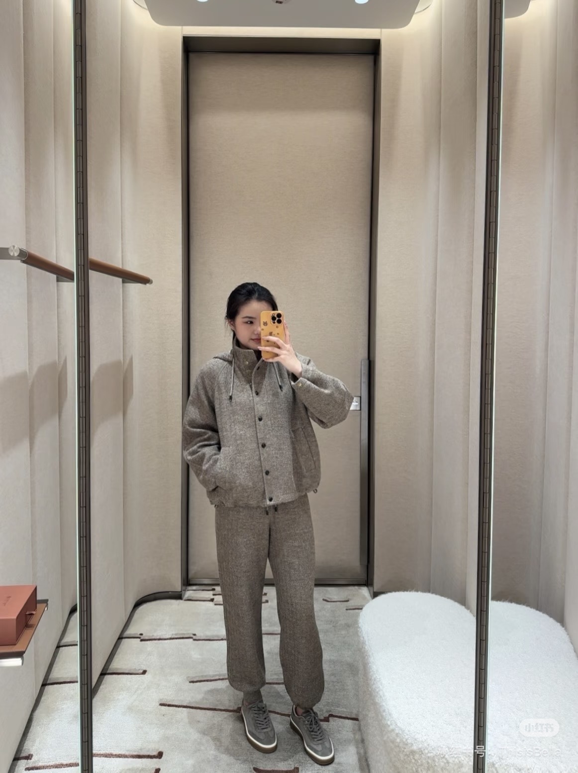 NO:752413,Arrival of new early spring three-piece suit, jacket, vest and drawstring pants, sizes 36 38 40, ready for sale, jackets & coats,19860909到货 早春新款三件套 外套 马甲抽绳裤 尺码36 38 40 现货发售,,jackets & coats,,Women's clothing