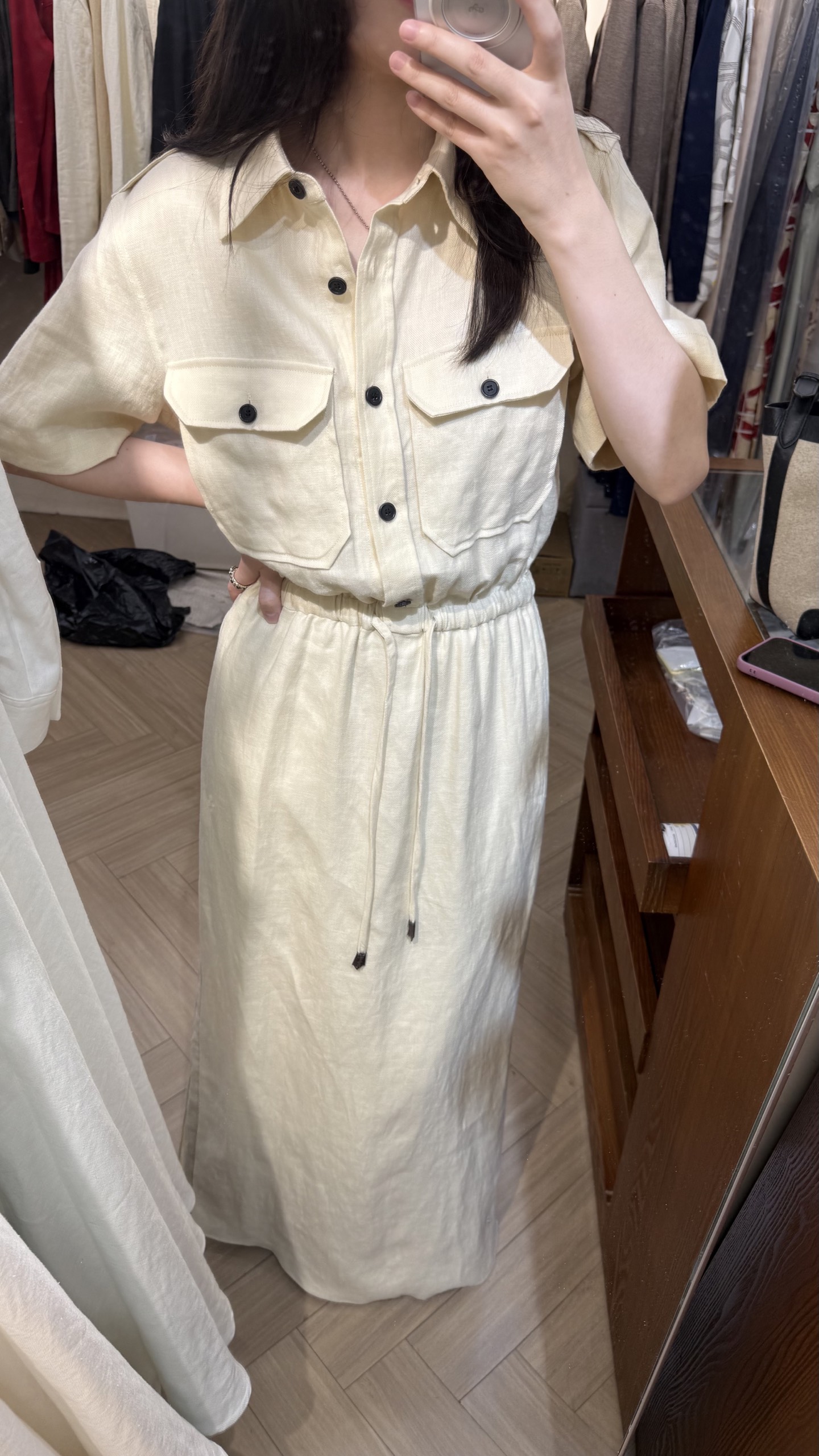 NO:839715,Real photos taken in the store for upper body reference,,19860909店里实拍 上身参考,,,Women's clothing