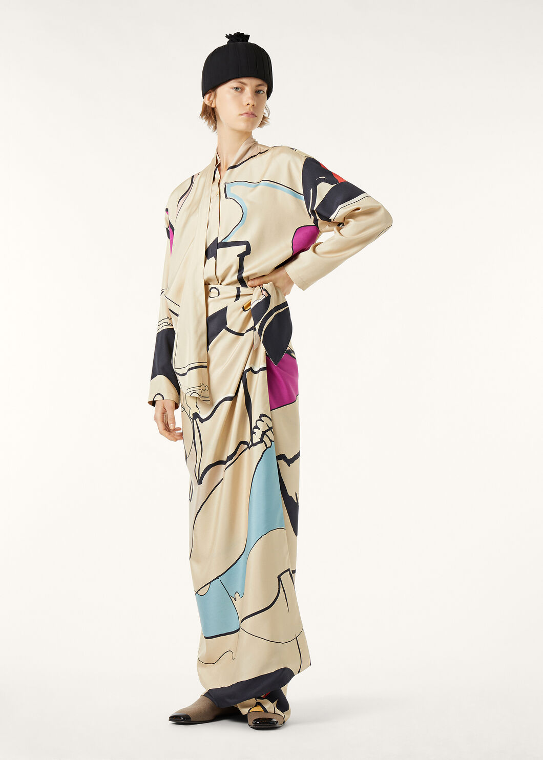 NO:844811,Official website model pictures,,19860909官网模特图,,,Women's clothing