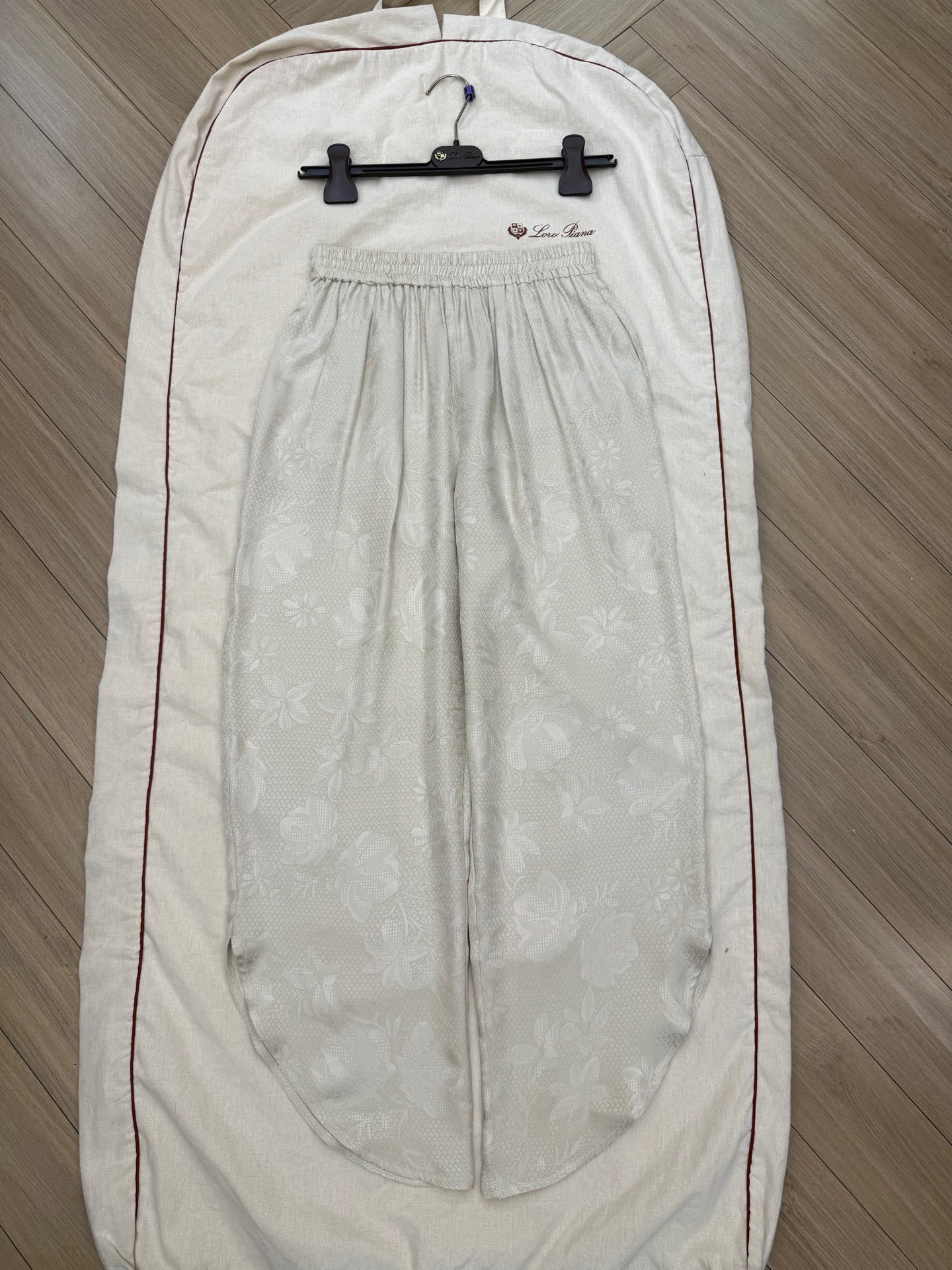 NO:893167,Silk jacquard pants size 36 38 40 ready stock, real silk,19860909真丝提花裤 尺码 36 38 40 现货,,real silk,,Women's clothing