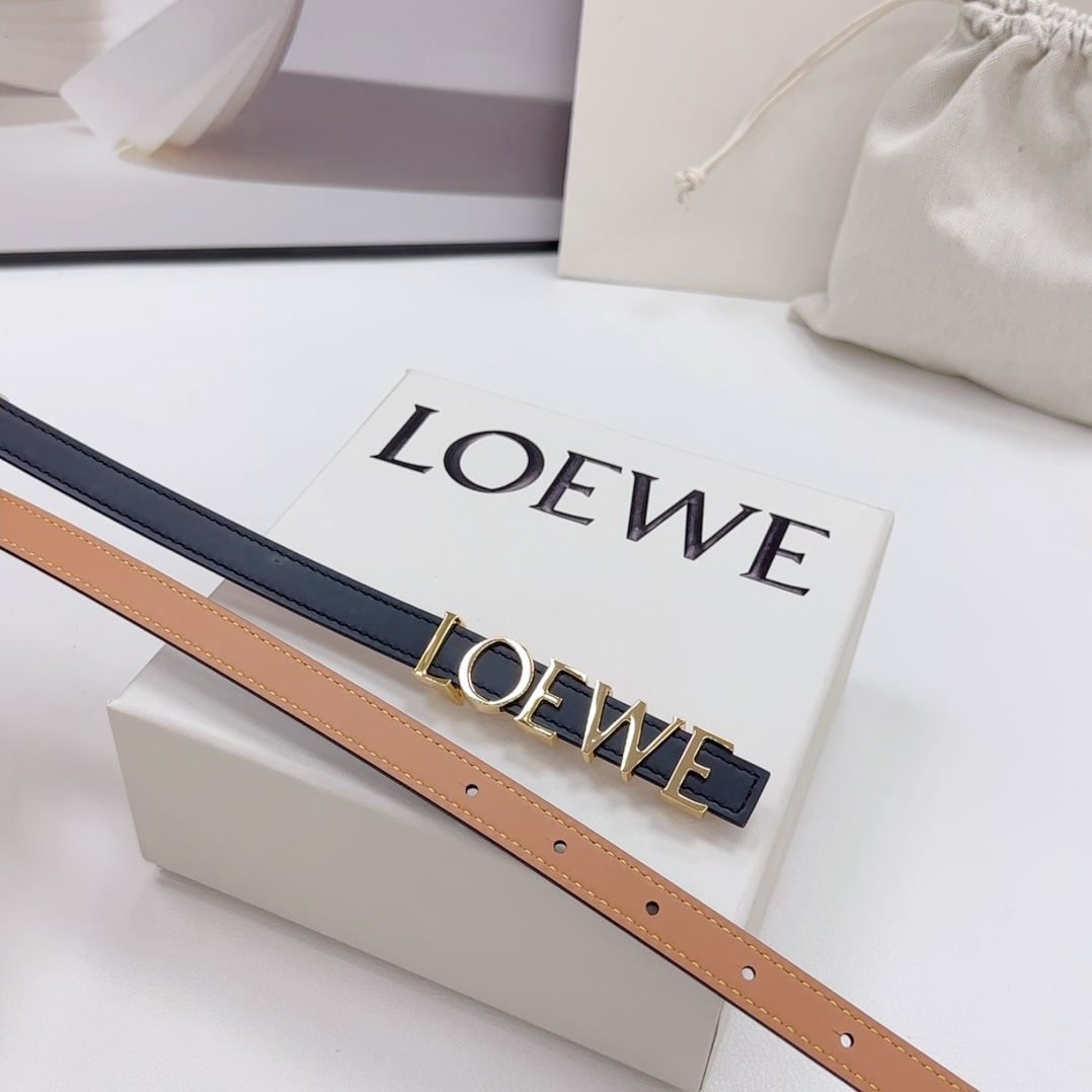 .5cm罗意威新款光滑牛皮革腰带以金属LOEWE品牌标志长度75.80.85.90.95.100欧