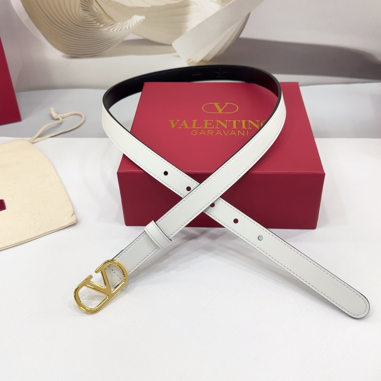 Valentino 代购级 华伦天奴腰带 宽度2 0cm 双面头层牛皮皮料 长度： 75 80 85