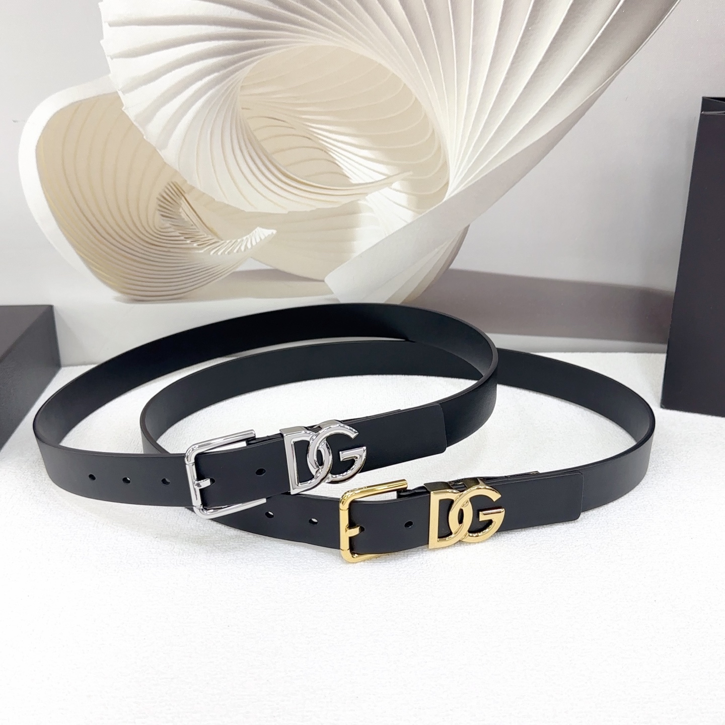 💥💥💥3.0cm杜嘉班纳D&G腰带，双面头层牛皮，长度：.75.80.85.90.95.100.欧，铜五