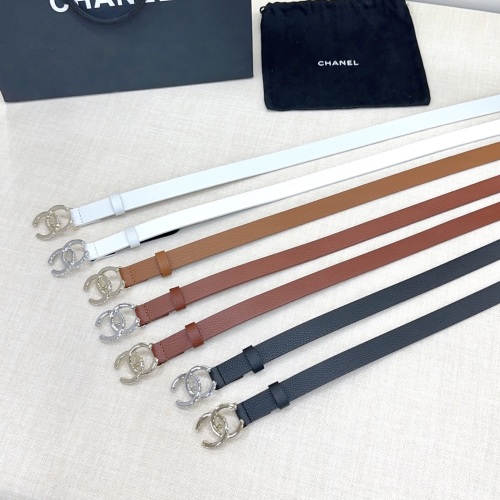 Chanel 2.0cm Double-Sided Leather Belt with CC Buckle 1 Chanel 2.0cm Double-Sided Leather Belt with CC Buckle