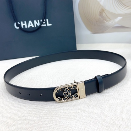 Chanel Women's 3.0cm Reversible Leather Belt with Iconic CC Buckle 1 Chanel Women's 3.0cm Reversible Leather Belt with Iconic CC Buckle