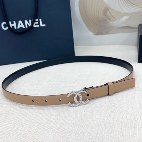 Chanel 2.0cm Reversible Leather Belt with CC Buckle
