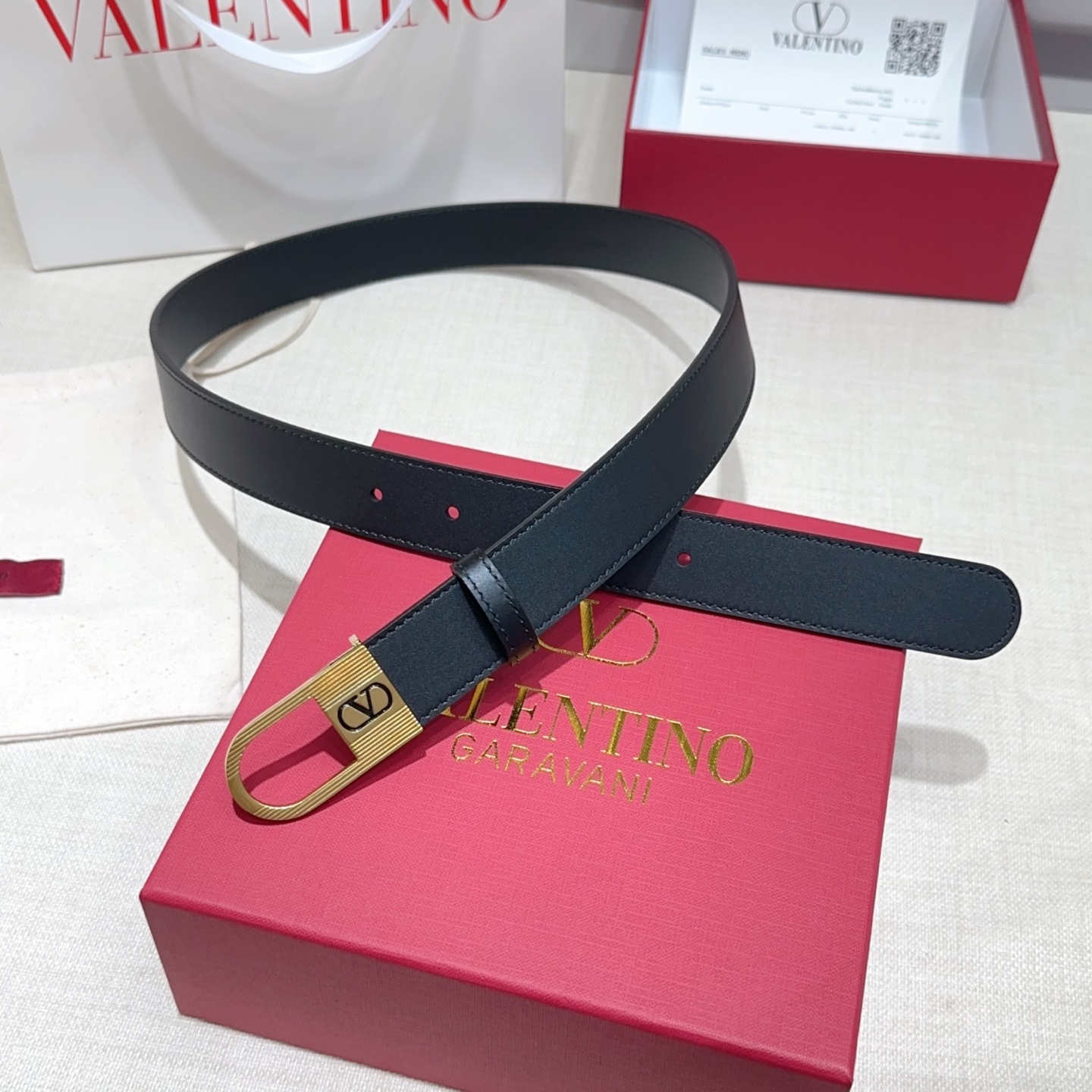 💥💥💥3.0cm华伦天奴腰带，双面头层牛皮，长度：75.80.85.90.95.100.105欧，铜五金