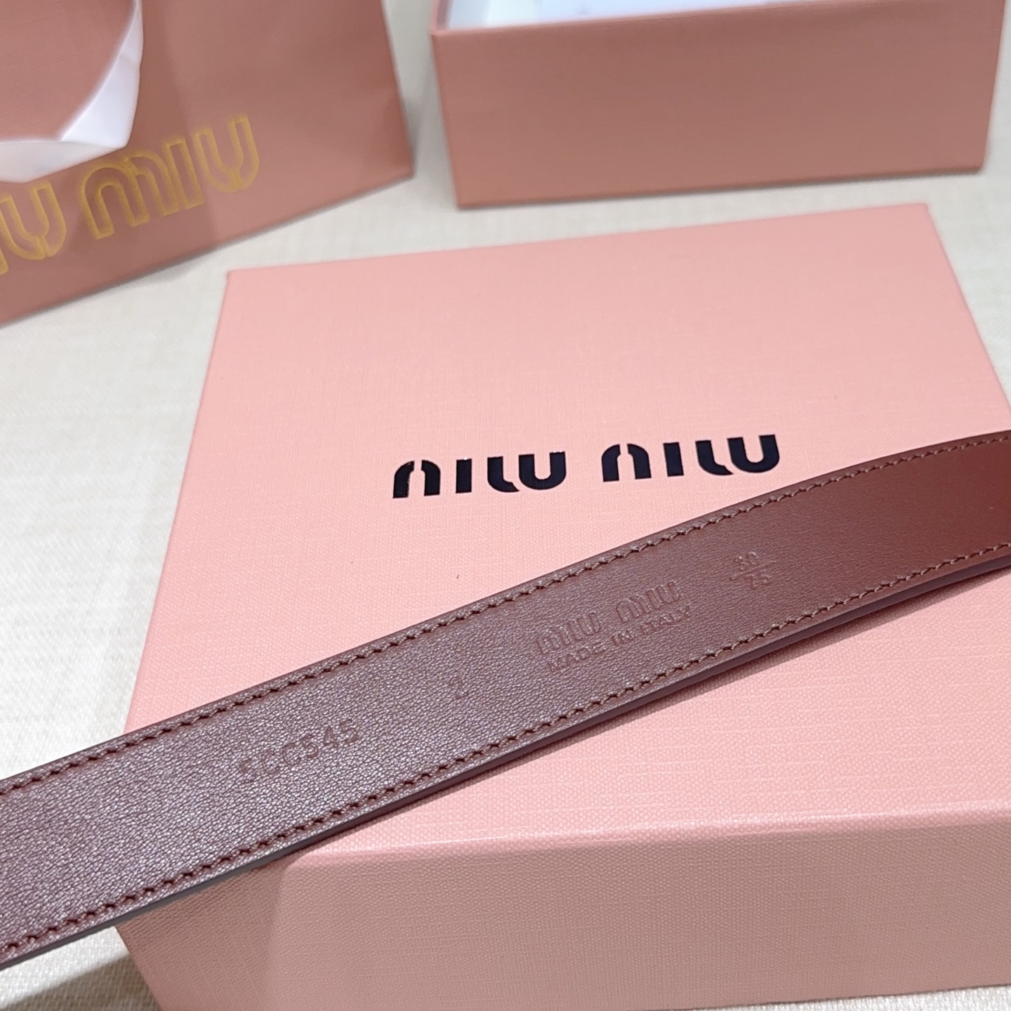 💥💥💥3.0cm缪缪miu min腰带，双面头层牛皮，长度：75.80.85.90.95.100.105