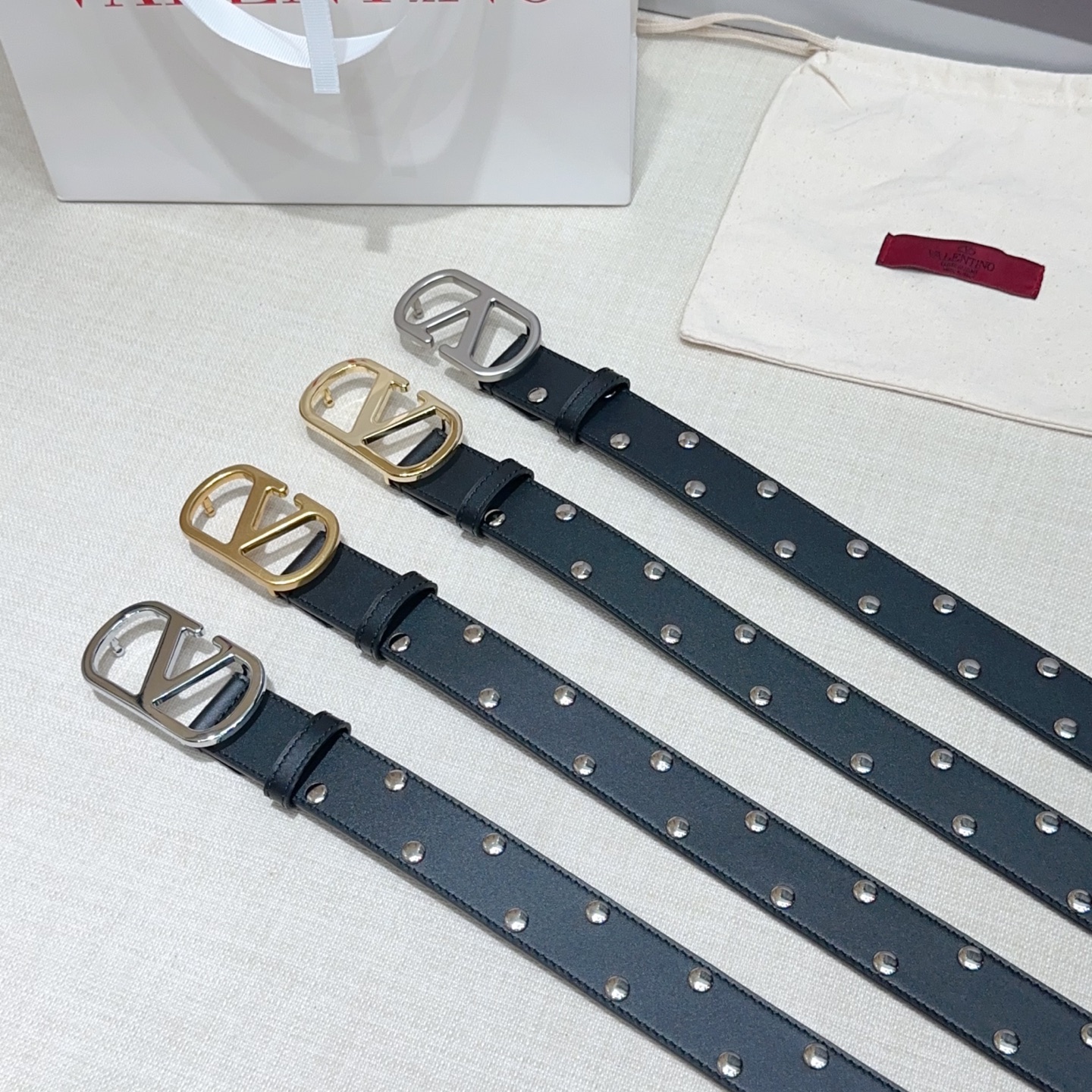 💥💥💥3.0cm华伦天奴腰带，双面头层牛皮，长度：75.80.85.90.95.100.105.110欧