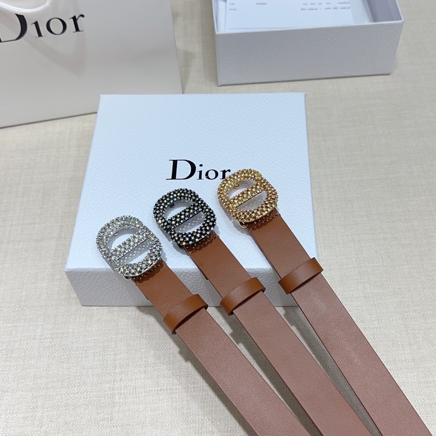 💥💥💥2.5cm迪奥腰带，双面头层进口牛皮，长度：75.80.85.90.95.100.105欧，铜五金