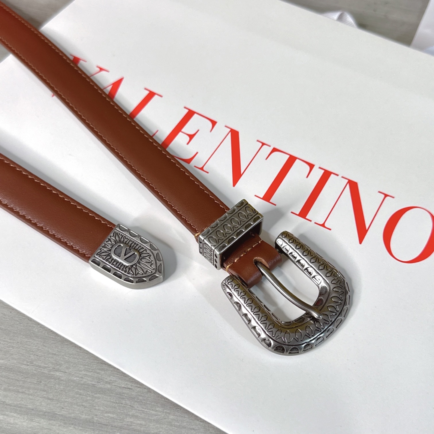 💥💥💥2.0cm 华伦天奴 腰带，双面头层牛皮，长度：75.80.85.90.95.100.105欧，铜