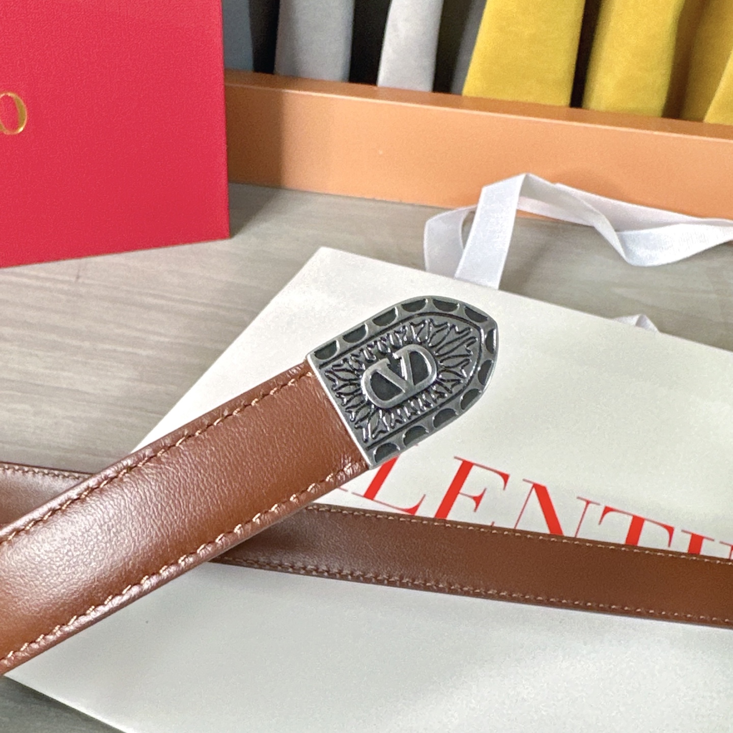 💥💥💥2.0cm 华伦天奴 腰带，双面头层牛皮，长度：75.80.85.90.95.100.105欧，铜