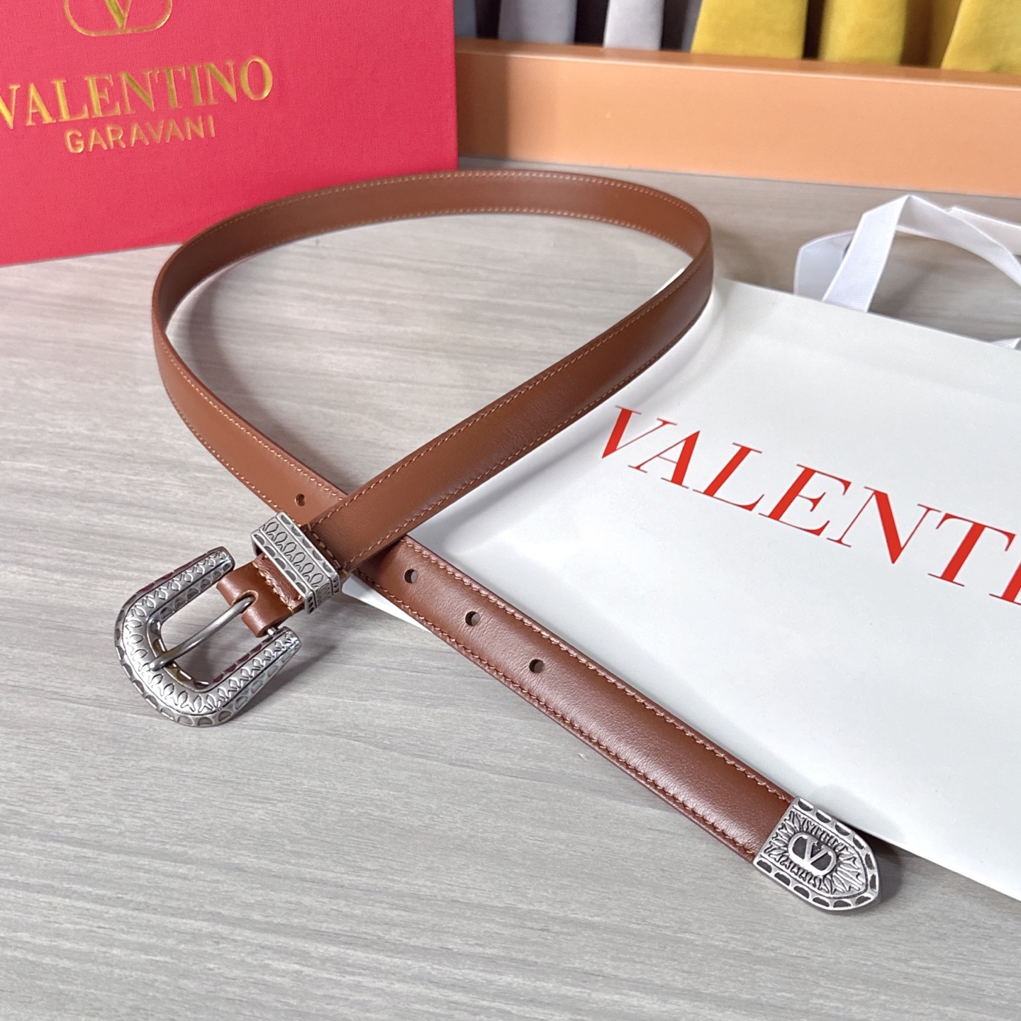 💥💥💥2.0cm 华伦天奴 腰带，双面头层牛皮，长度：75.80.85.90.95.100.105欧，铜