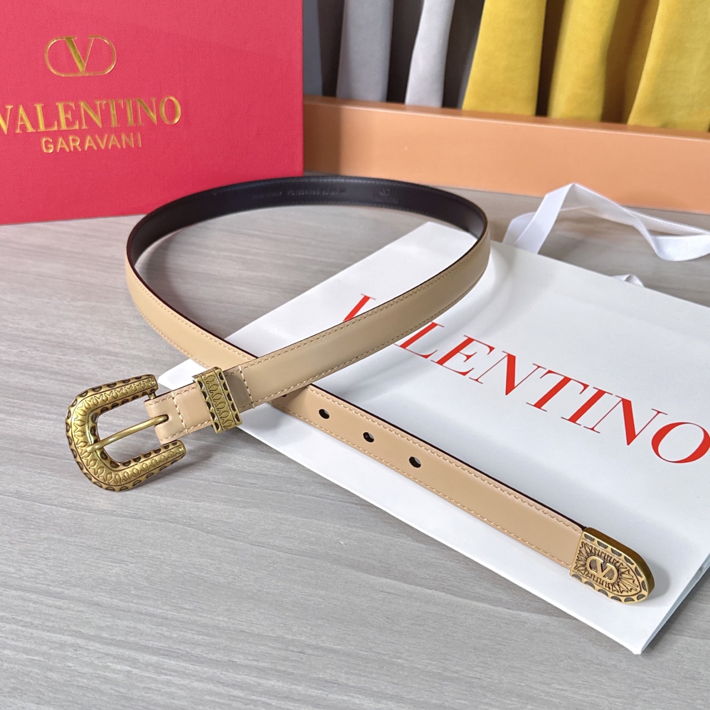 💥💥💥2.0cm 华伦天奴 腰带，双面头层牛皮，长度：75.80.85.90.95.100.105欧，铜