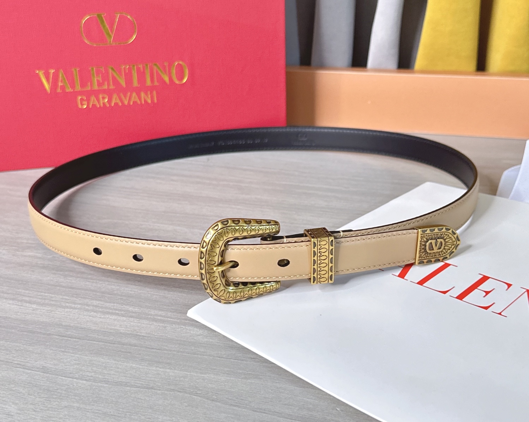 💥💥💥2.0cm 华伦天奴 腰带，双面头层牛皮，长度：75.80.85.90.95.100.105欧，铜