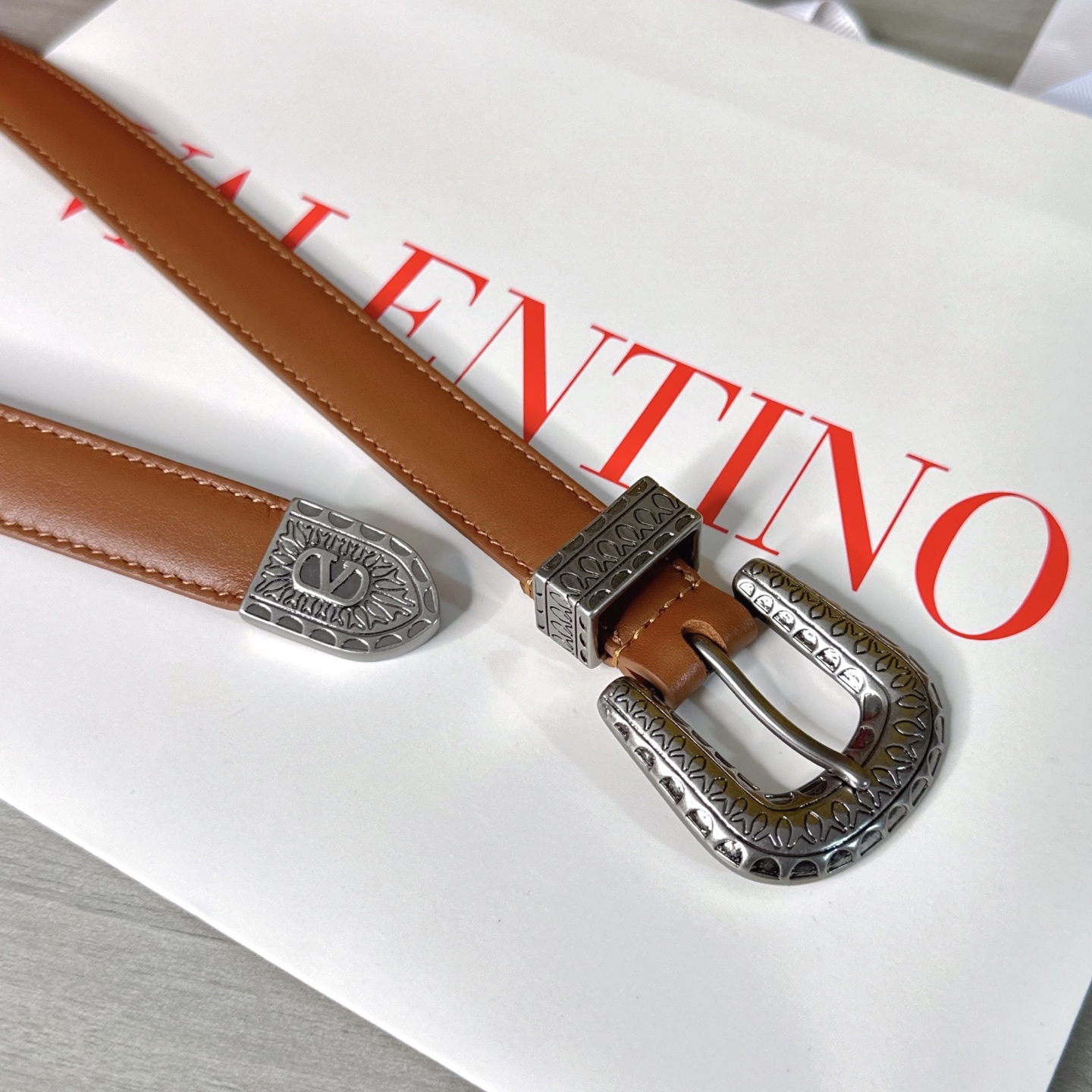 💥💥💥2.0cm 华伦天奴 腰带，双面头层牛皮，长度：75.80.85.90.95.100.105欧，铜