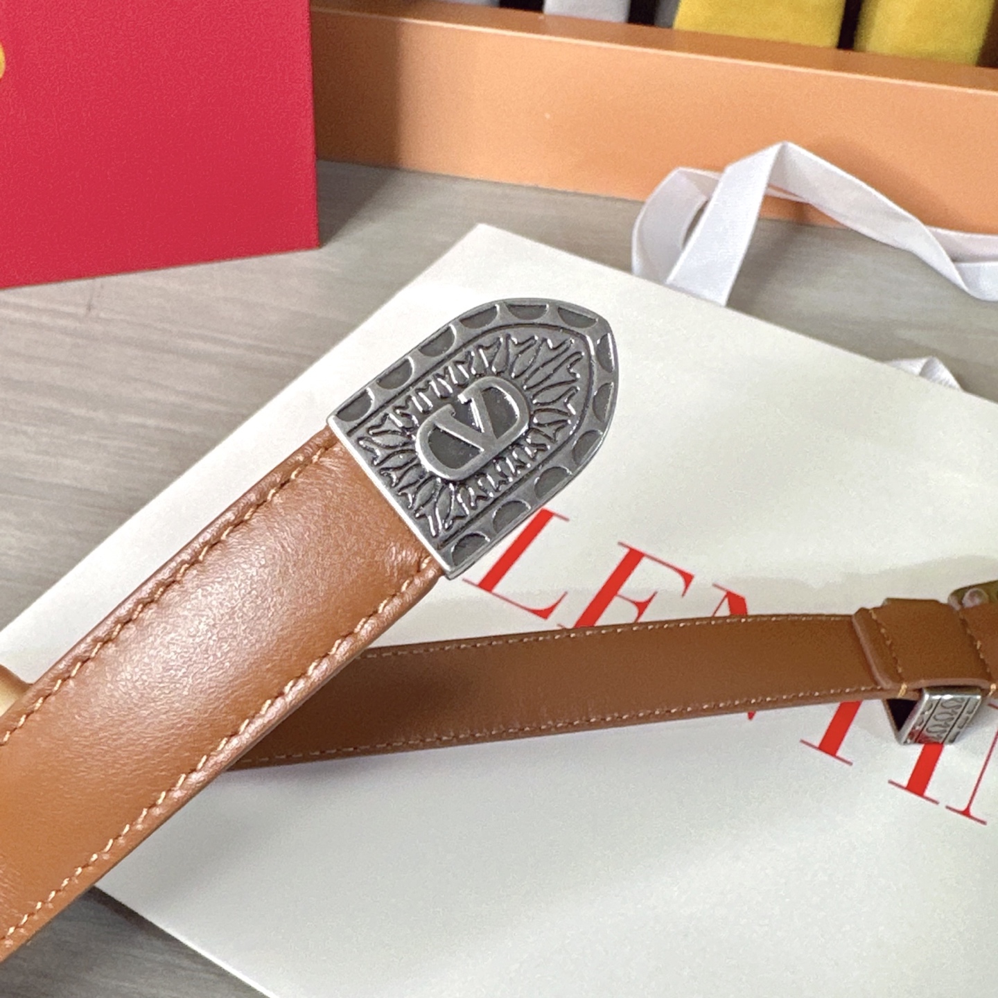 💥💥💥2.0cm 华伦天奴 腰带，双面头层牛皮，长度：75.80.85.90.95.100.105欧，铜