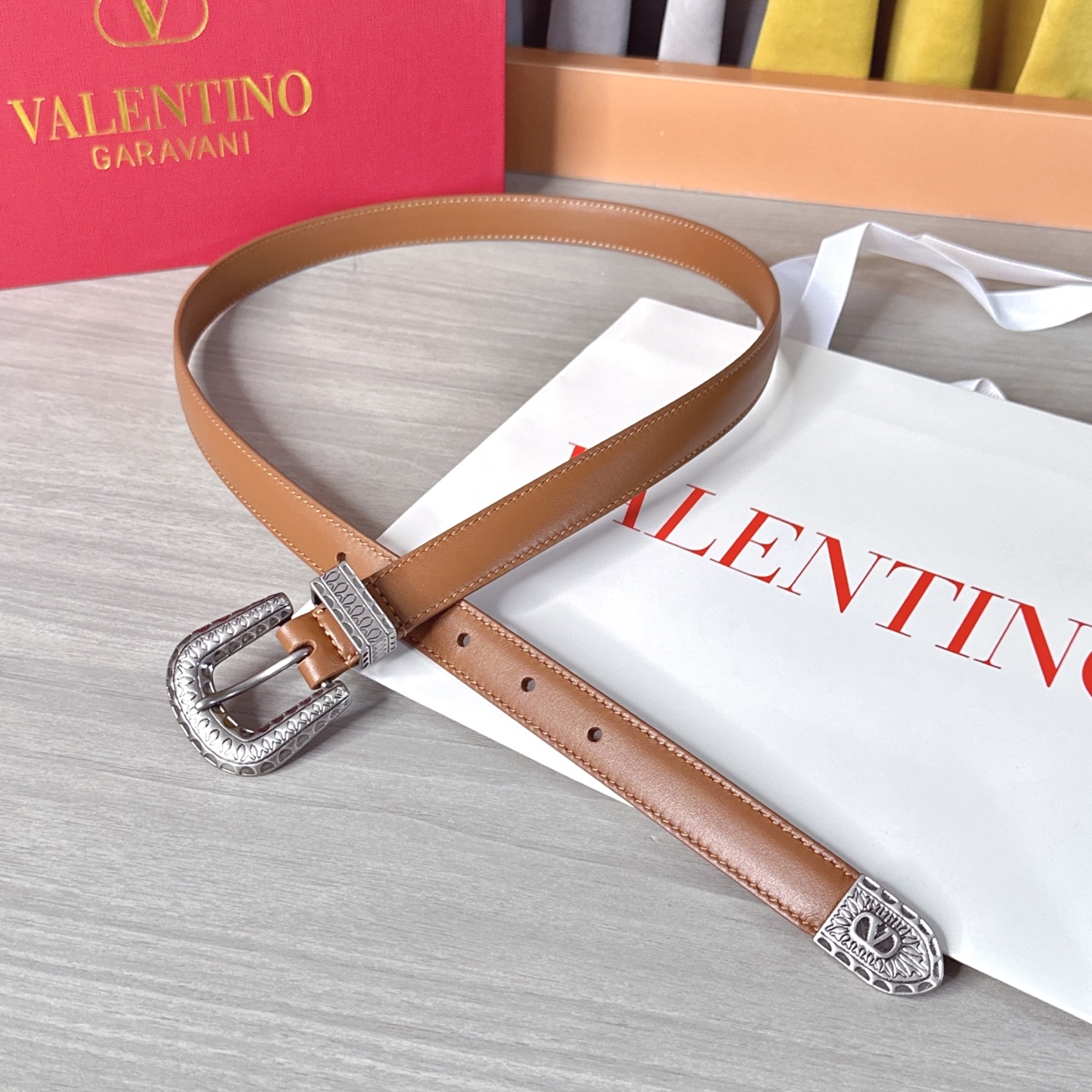 💥💥💥2.0cm 华伦天奴 腰带，双面头层牛皮，长度：75.80.85.90.95.100.105欧，铜