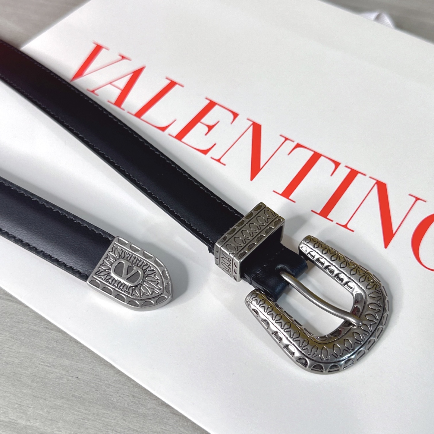 💥💥💥2.0cm 华伦天奴 腰带，双面头层牛皮，长度：75.80.85.90.95.100.105欧，铜