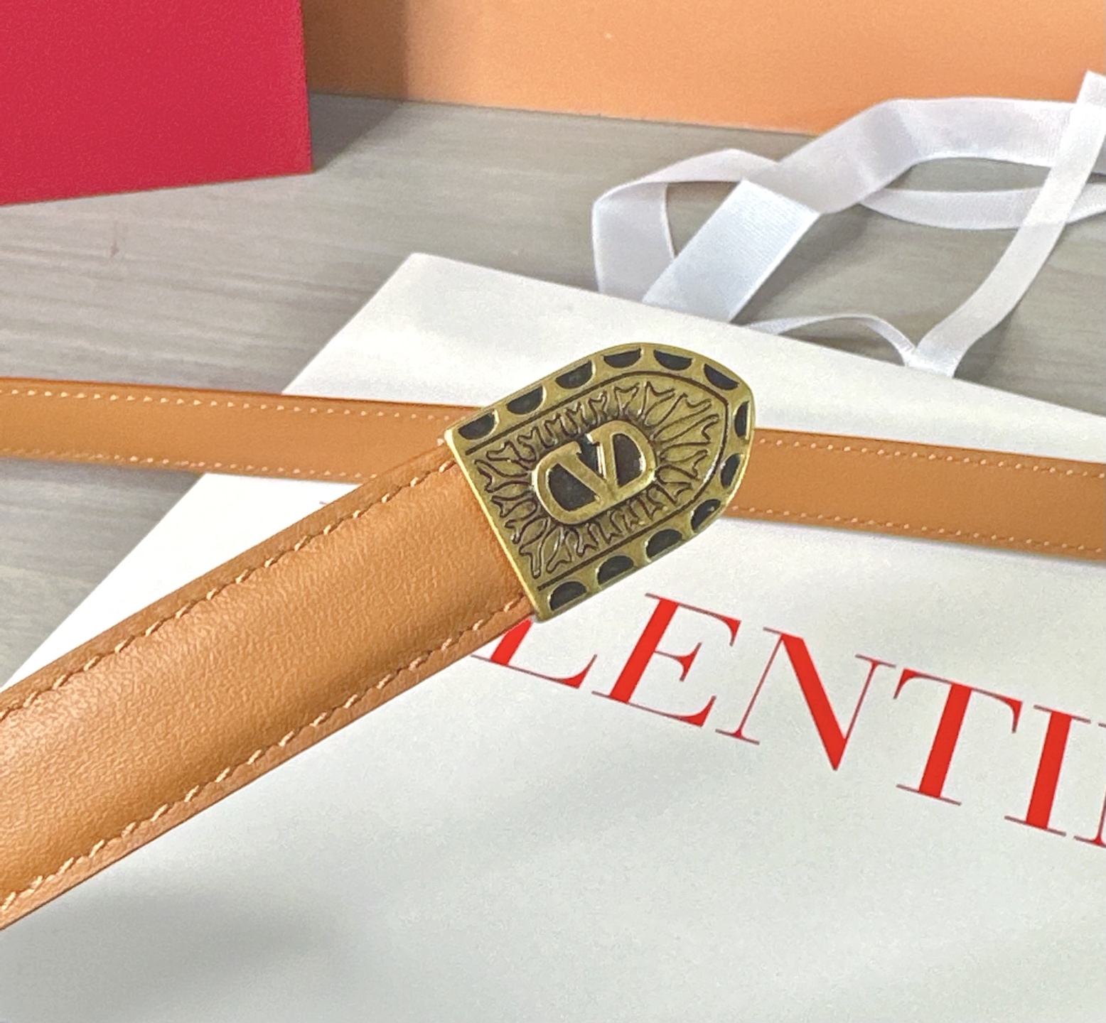 💥💥💥2.0cm 华伦天奴 腰带，双面头层牛皮，长度：75.80.85.90.95.100.105欧，铜